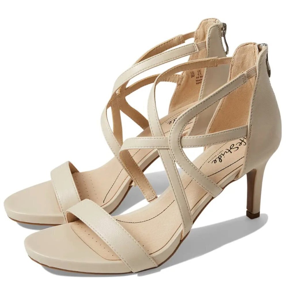 LifeStride Masquerade Strappy Sandal (WIDE)